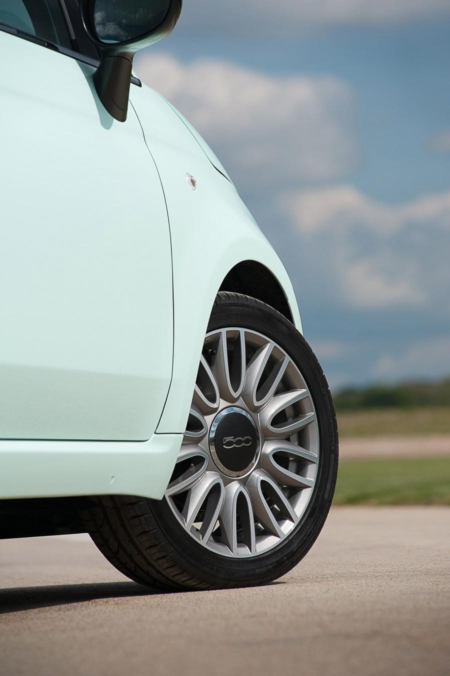  Fiat 500 Cult 2014 года  (UK) (фото 3 из 6)